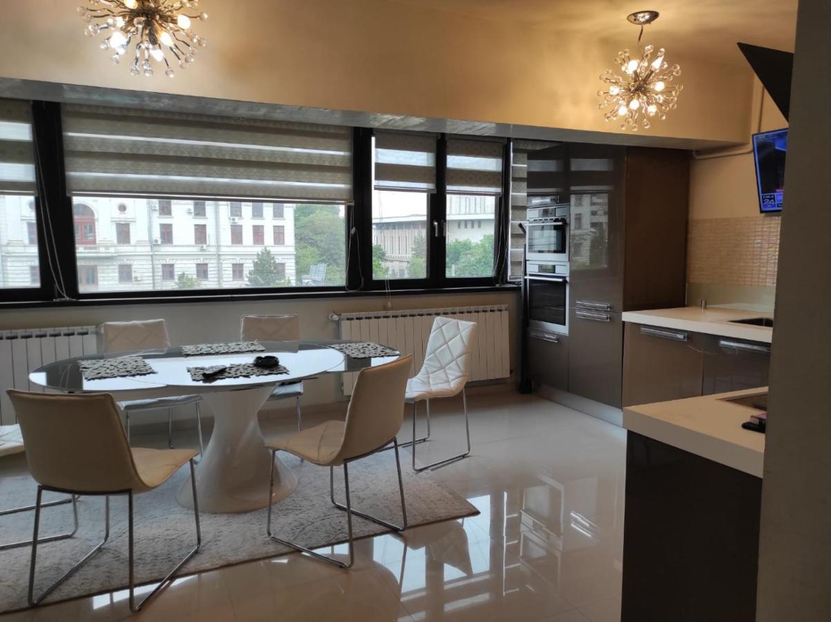 Apartament Lux Ultracentral Craiova Buitenkant foto